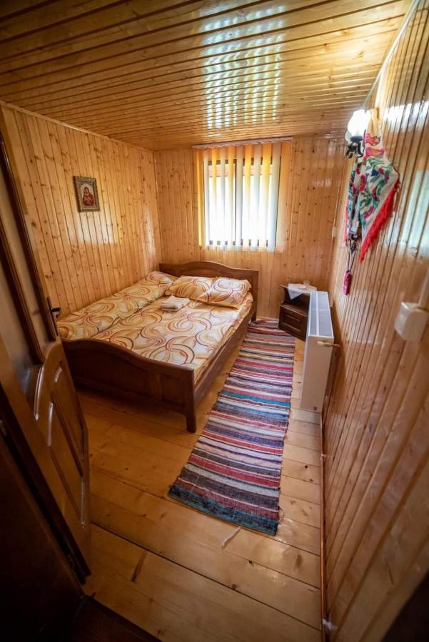 Cabana Cret Ocoale エクステリア 写真
